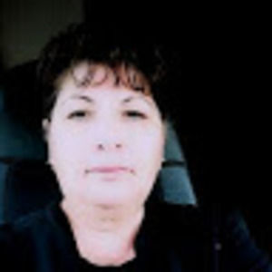 Meet your Posher, Leticia